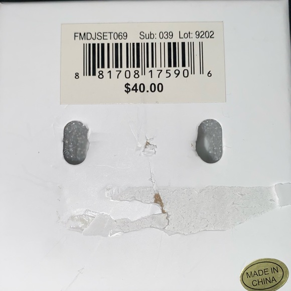 GENEVA ROSE GOLD WATCH & BRACELET SET - Picture 2 of 2